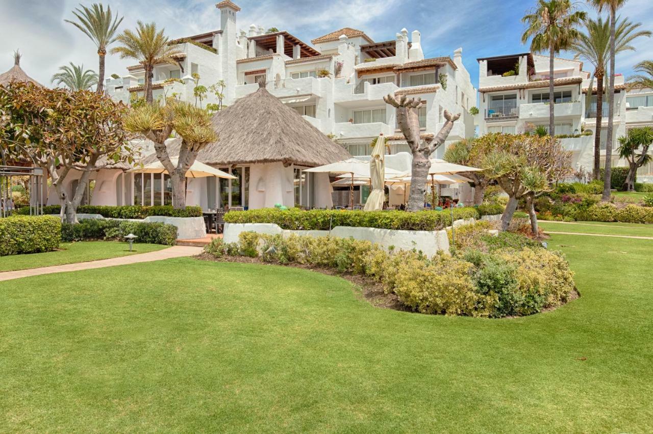 Hanami Alcazaba Beach Front Sea View Estepona Buitenkant foto